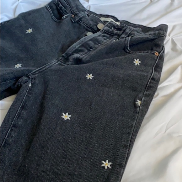 PacSun flower jean - Picture 3 of 3